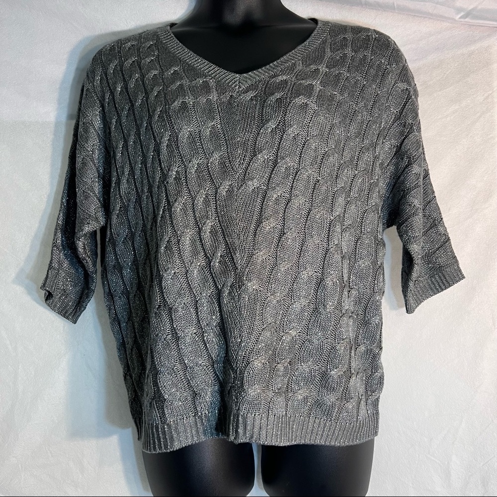 NY&CO gray metallic v-neck sweater, XL